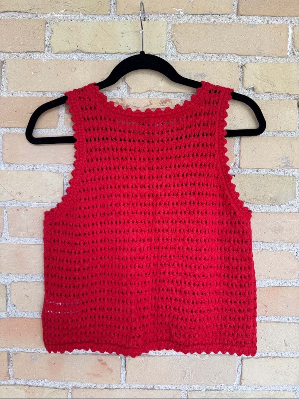 NWT GAP Red Crochet Tank Top - Picture 3 of 4
